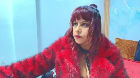 Snapshot of anabella_thompson chatting on 05/21/26, 11:28 Anabella online show from 05/21/26, 11:28
