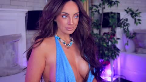 Snapshot of anabellastar chatting on 02/10/26, 04:38 anabellastar online show from 02/10/26, 04:38