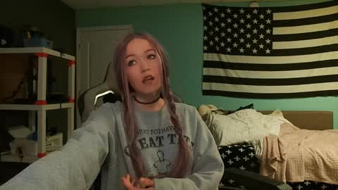 Anabelleleigh online show from 12/03/25, 03:03