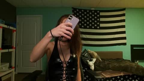 Anabelleleigh online show from 02/17/26, 03:47