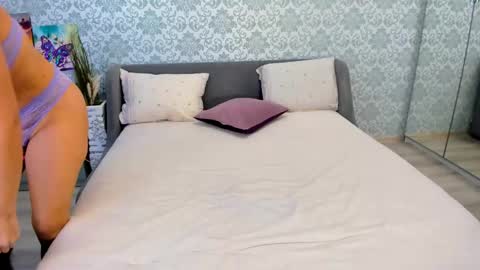 Snapshot of anabelovex chatting on 01/31/25, 08:11 Ana online show from 01/31/25, 08:11