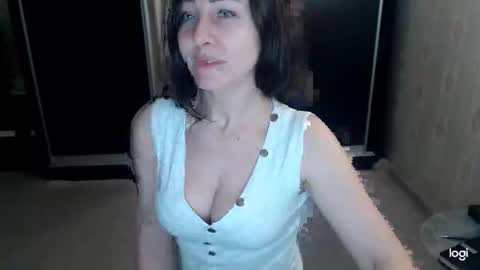 Snapshot of anabelsweet chatting on 02/09/26, 03:21 Milana online show from 02/09/26, 03:21