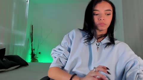 ANABEL WOLF  online show from 01/27/25, 07:13