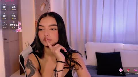 Snapshot of anabelwolf chatting on 07/02/26, 03:29 ANABEL WOLF online show from 07/02/26, 03:29