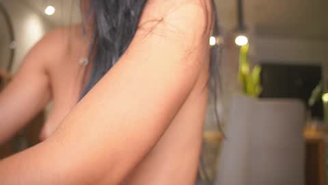 Ana  -- Check and subscribe   online show from 01/09/25, 04:08