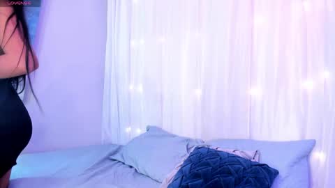 Snapshot of anabloom_ chatting on 04/27/26, 08:51 anabloom_ online show from 04/27/26, 08:51