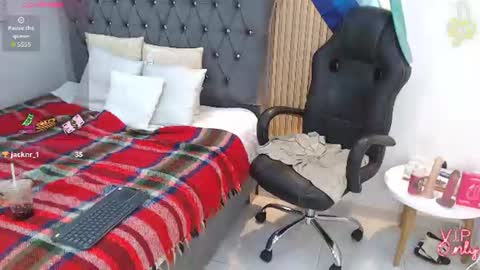 Snapshot of anaciet_evans chatting on 07/07/26, 06:47 Anaciet Evans online show from 07/07/26, 06:47