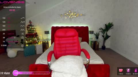 Snapshot of anacondaon chatting on 12/14/24, 03:47 Nika online show from 12/14/24, 03:47