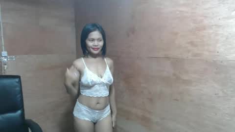 Snapshot of anacumonu69 chatting on 05/13/26, 01:14 Im Ann online show from 05/13/26, 01:14