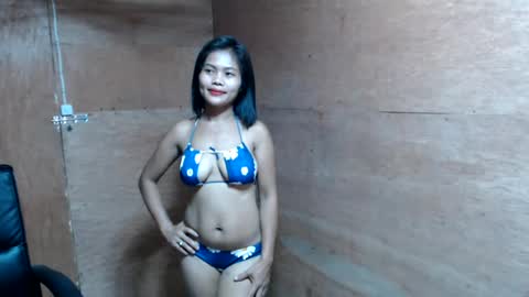 Snapshot of anacumonu69 chatting on 07/15/26, 10:26 Im Ann online show from 07/15/26, 10:26