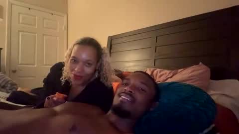 Snapshot of anador16 chatting on 09/23/25, 02:03 Anador online show from 09/23/25, 02:03