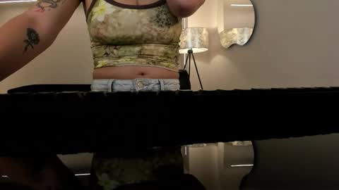 Ana  online show from 12/03/25, 12:14