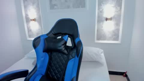 Snapshot of anagil_ chatting on 07/14/26, 02:56 A N A online show from 07/14/26, 02:56