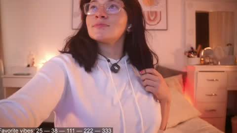 Snapshot of anah_ chatting on 07/07/26, 11:42 IG Soyanah online show from 07/07/26, 11:42
