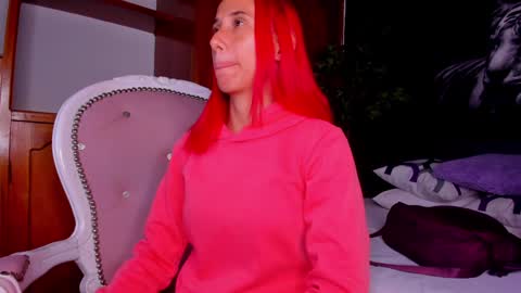 Anahi online show from 12/31/24, 03:23