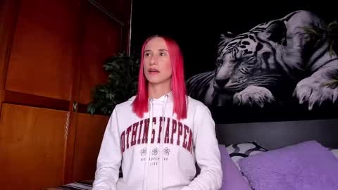 Anahi online show from 02/15/25, 03:31