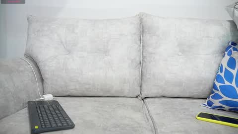 Snapshot of anahi__s chatting on 01/15/25, 08:48 ANAH online show from 01/15/25, 08:48