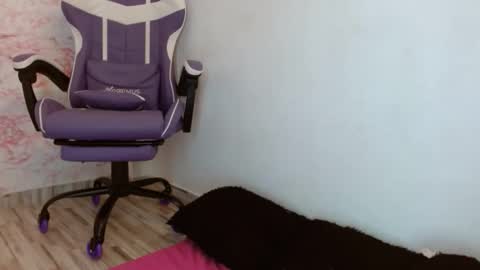 Snapshot of anahi__s chatting on 09/26/25, 09:30 ANAH online show from 09/26/25, 09:30