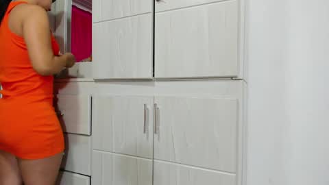 Snapshot of anahi_cruz77 chatting on 12/31/24, 11:31 Ana online show from 12/31/24, 11:31