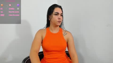 Snapshot of anahi_cruz77 chatting on 02/17/25, 07:10 Ana online show from 02/17/25, 07:10