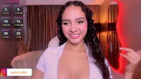 Snapshot of anahi_curlie1 chatting on 06/19/26, 11:14 Anahi Curlie online show from 06/19/26, 11:14