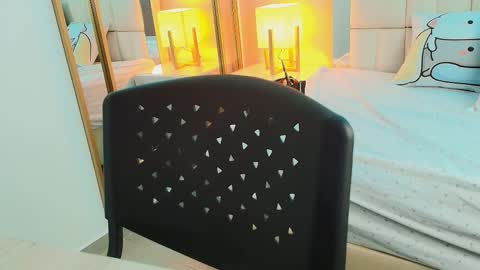 Anahi  online show from 11/29/25, 07:39