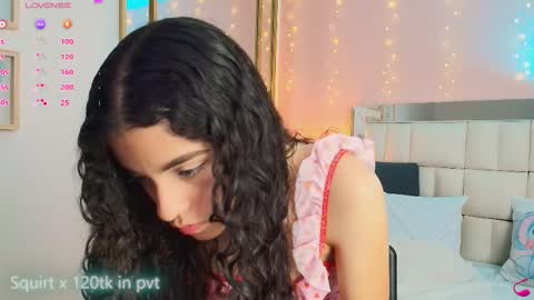 Anahi  online show from 03/12/26, 07:53