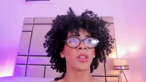 Snapshot of anahia_sexygirl chatting on 06/20/26, 04:37 Anahia online show from 06/20/26, 04:37