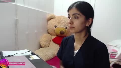 Snapshot of anahibrowns95 chatting on 10/17/25, 07:38 Anahi Browns online show from 10/17/25, 07:38