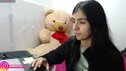 Snapshot of anahibrowns95 chatting on 10/22/25, 10:09 Anahi Browns online show from 10/22/25, 10:09