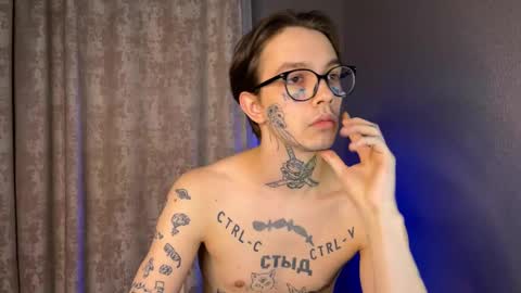 Snapshot of anahori_simon chatting on 02/18/25, 05:53 simon online show from 02/18/25, 05:53