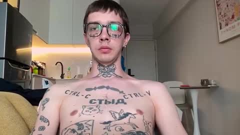 Snapshot of anahori_simon chatting on 02/15/26, 08:02 simon online show from 02/15/26, 08:02