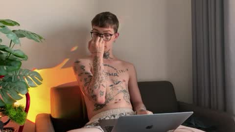 simon online show from 04/05/26, 11:35