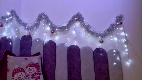 anais_tgn online show from 12/04/25, 12:14