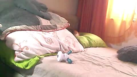 Snapshot of anaiserebel chatting on 11/12/25, 07:09 anaiserebel online show from 11/12/25, 07:09