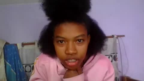 Snapshot of anaissa23 chatting on 06/20/26, 04:54 anaissa23 online show from 06/20/26, 04:54