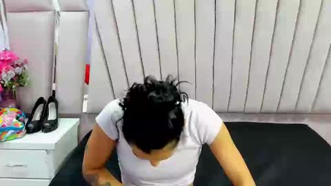 AbbyAndAntonela online show from 02/15/25, 02:47