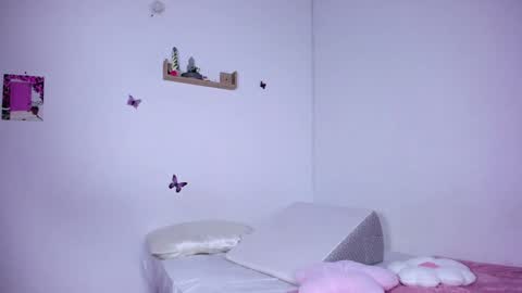 Ana online show from 01/30/25, 05:28