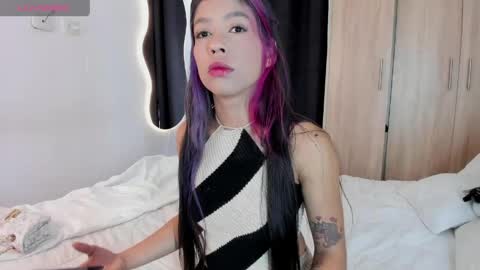 Snapshot of analia_collins chatting on 04/26/26, 04:04 Ana online show from 04/26/26, 04:04
