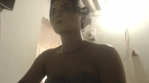 Analia smith online show from 03/19/26, 07:07