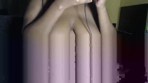 Snapshot of analock chatting on 04/11/26, 11:03 Dotunga online show from 04/11/26, 11:03