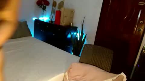 Thena online show from 01/16/26, 09:52