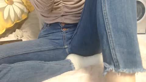 analove200 online show from 02/17/25, 12:16