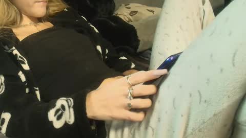 analove200 online show from 10/26/25, 07:03