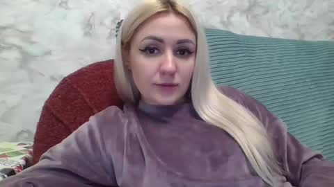 analqueen2024 online show from 01/30/25, 08:53