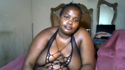 Snapshot of analslut1987 chatting on 02/10/25, 03:42 analslut1987 online show from 02/10/25, 03:42