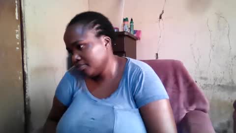 Snapshot of analslut1987 chatting on 03/25/26, 06:52 analslut1987 online show from 03/25/26, 06:52