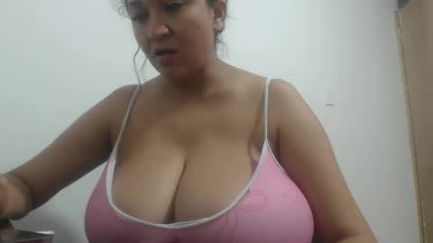 analy_hot online show from 11/17/25, 12:11