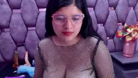 Snapshot of analybigboobs chatting on 12/22/24, 06:39 catherin owen online show from 12/22/24, 06:39