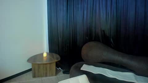 Snapshot of anamarieh chatting on 11/14/25, 06:28 Ann online show from 11/14/25, 06:28